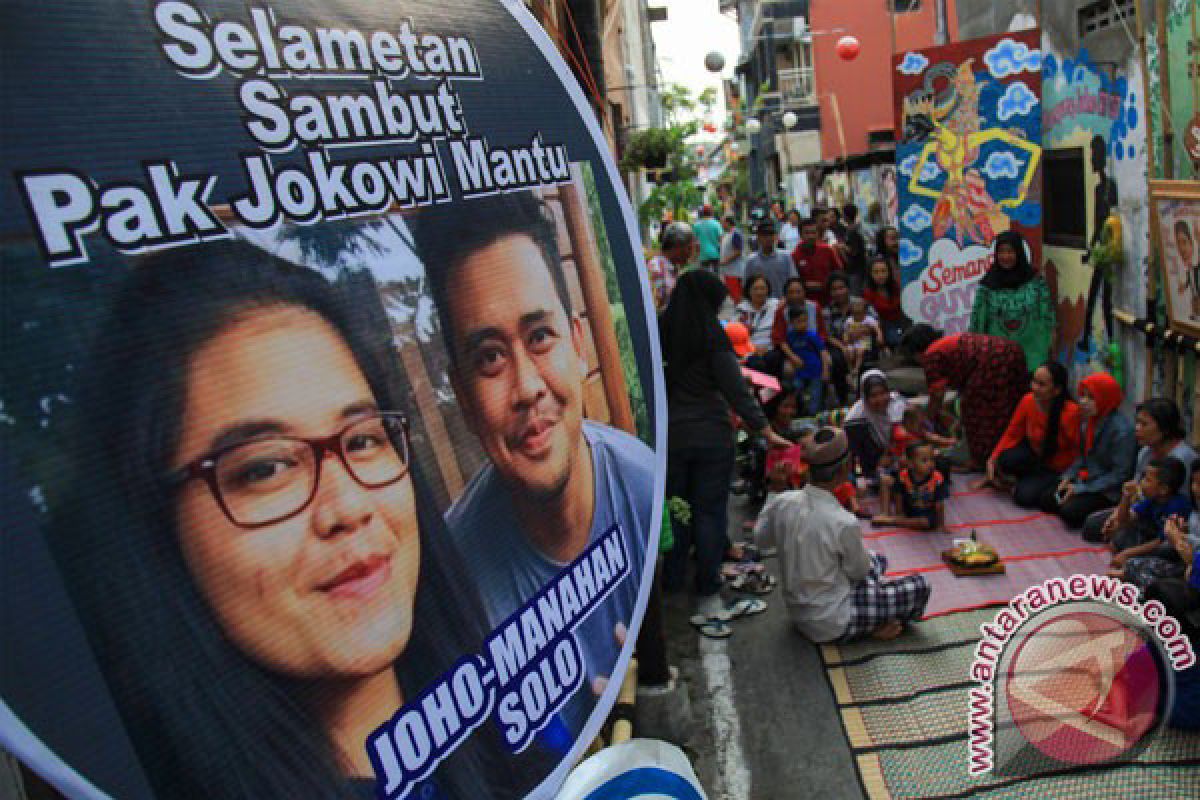Relawan Lampung Ramaikan Pernikahan Anak Presiden Jokowi 