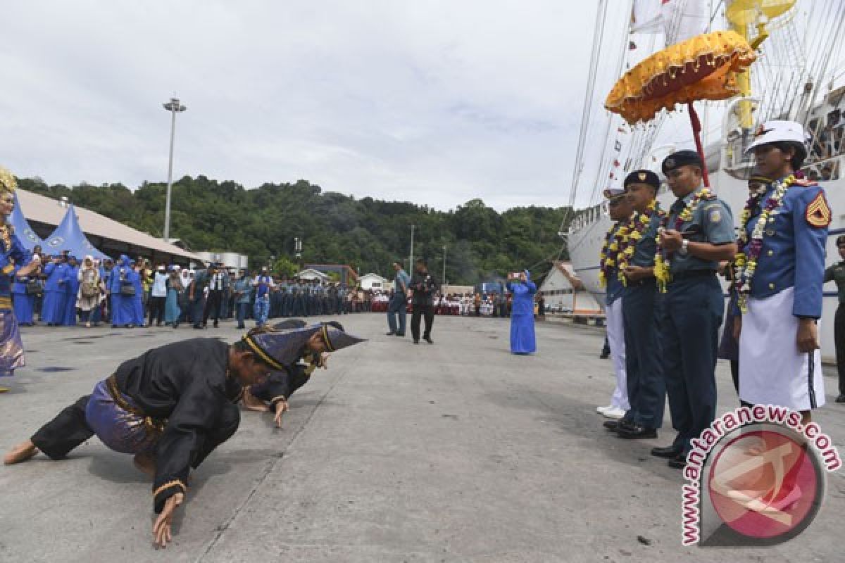 KRI Bima Suci "open ship" tiga hari