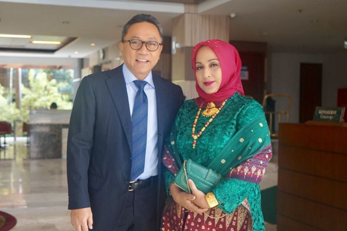 Ketua MPR hadiri pernikahan putri presiden