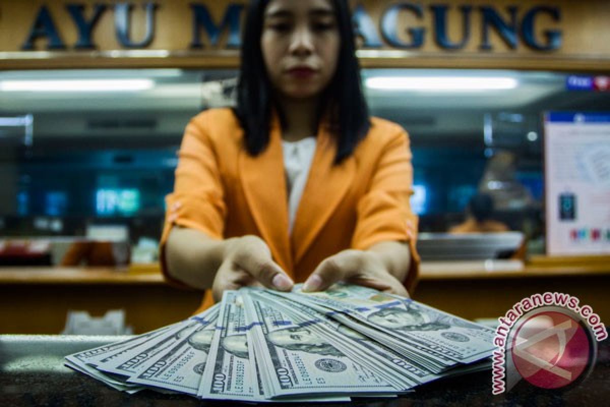 MUI usul kurangi penggunaan dolar Amerika Serikat