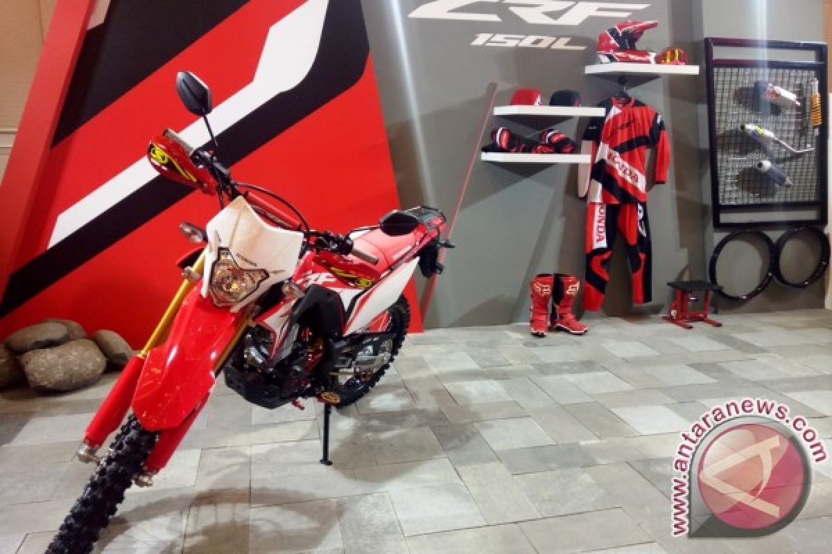 Motor petualang All New Honda CRF150L resmi mengaspal, berapa harganya?