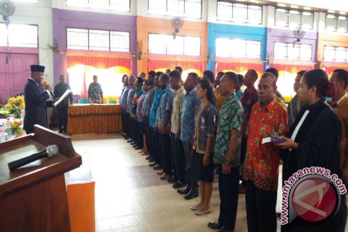 Panwaslu tingkat distrik Teluk Wondama dilantik