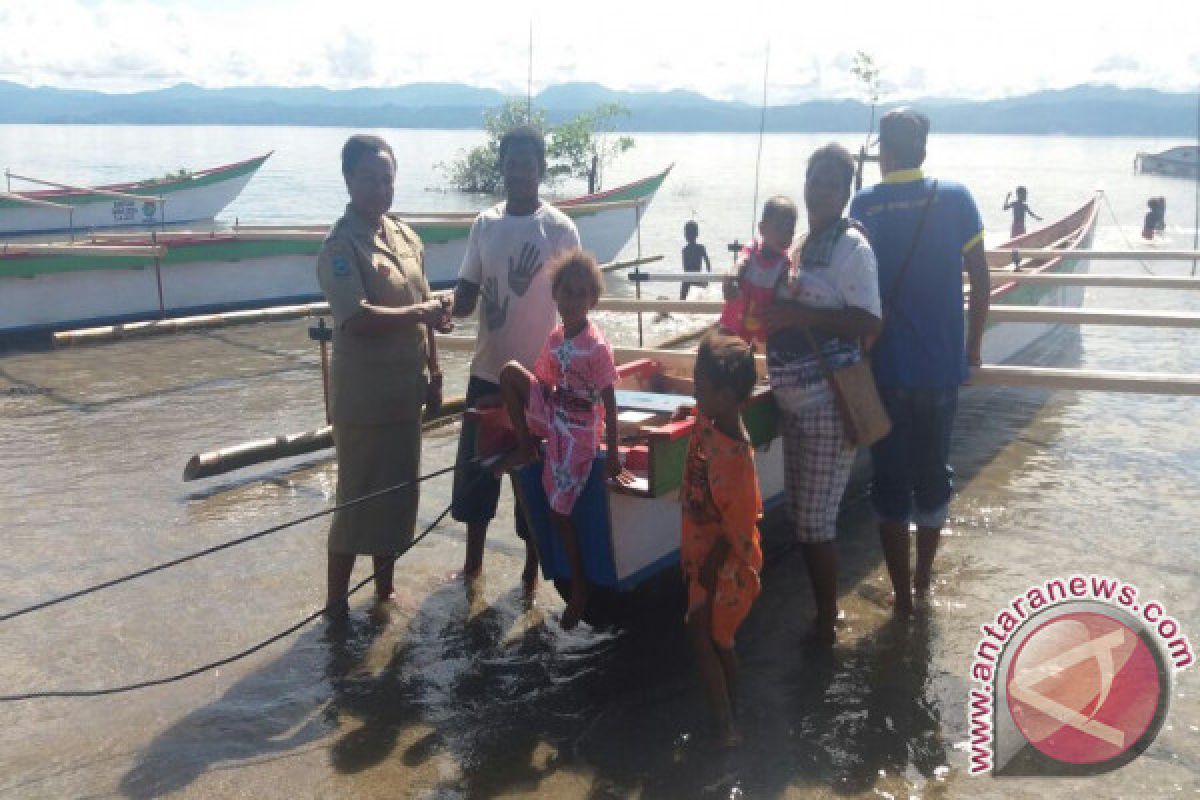 Dana desa Teluk Wondama bangun ekonomi masyarakat