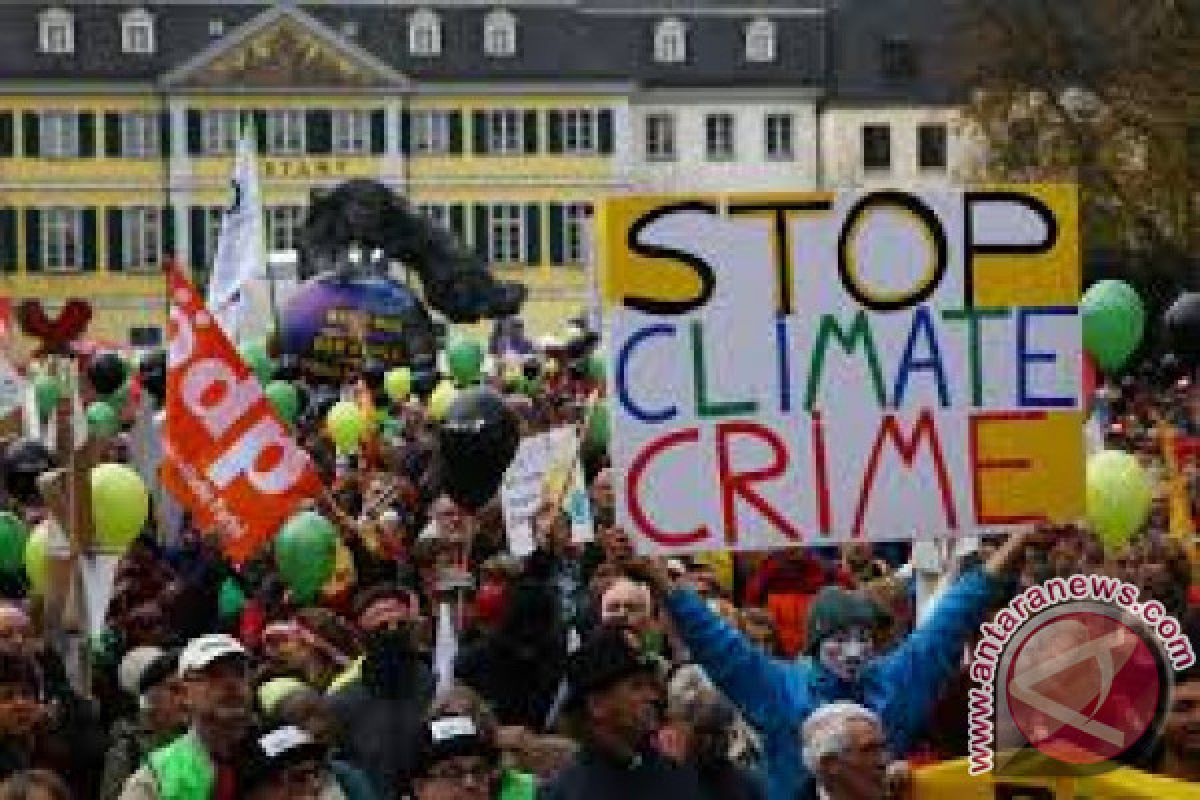 Perundingan perubahan iklim terbelah di Bonn