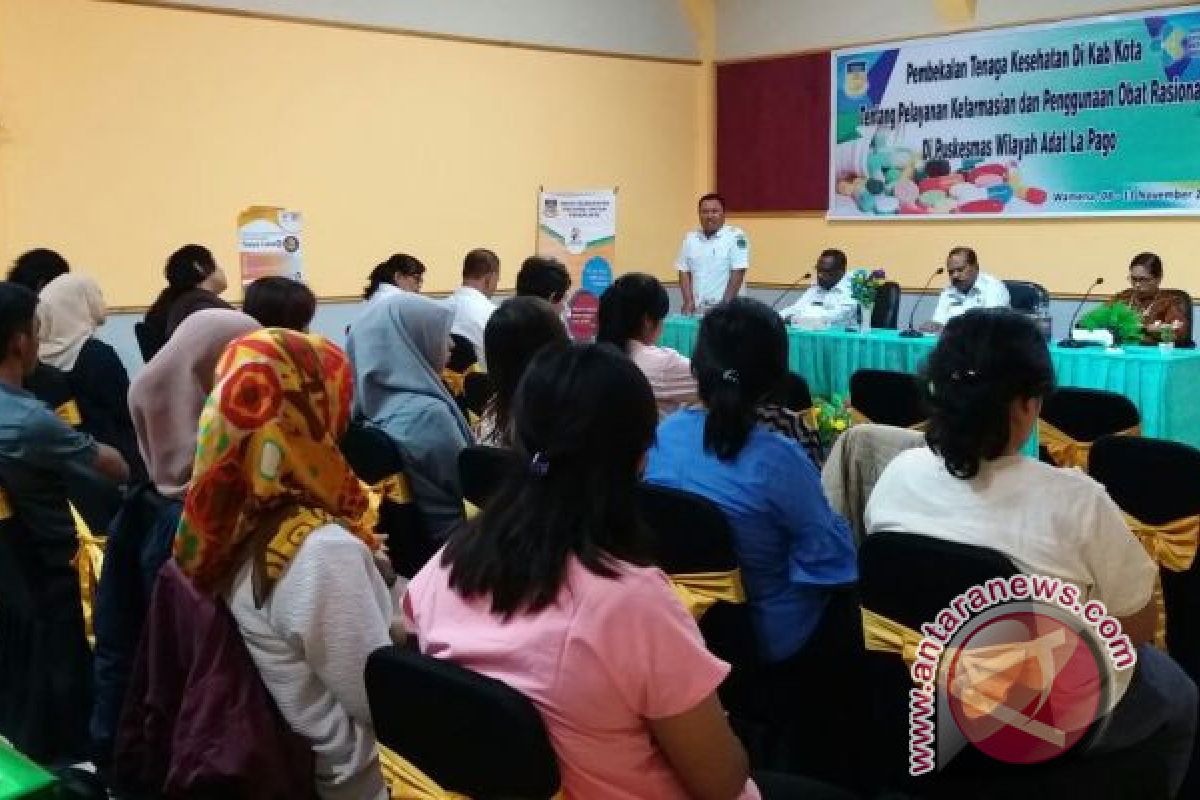 Dinkes Papua bekali tenaga farmasi di Lapago 