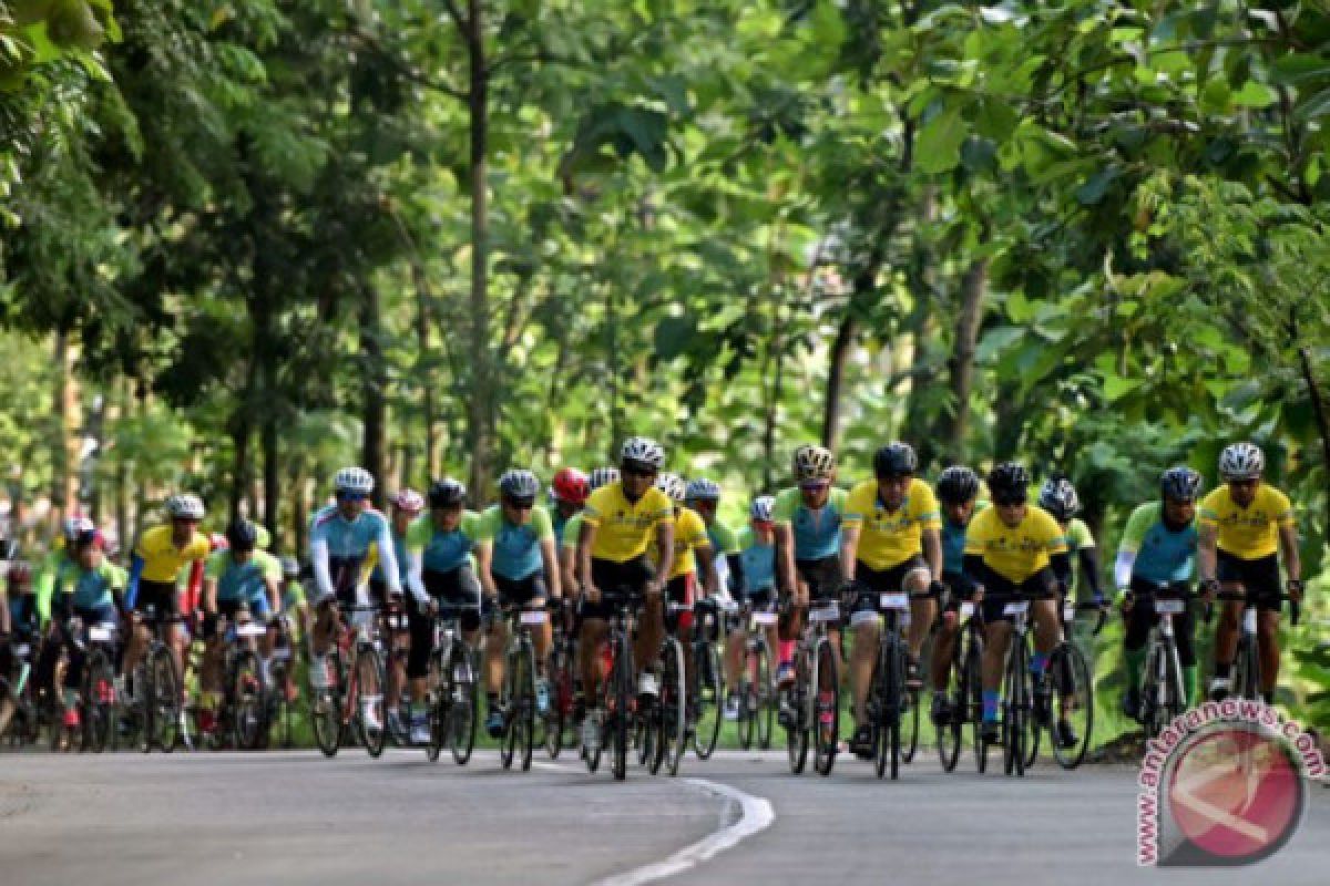 Enam Ribu Peserta Ramaikan BTN Tour De Borobudur