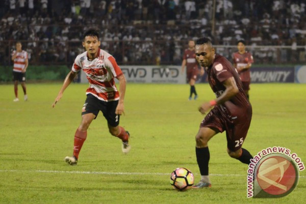 PSM Makassar kalahkan Madura United 6-1