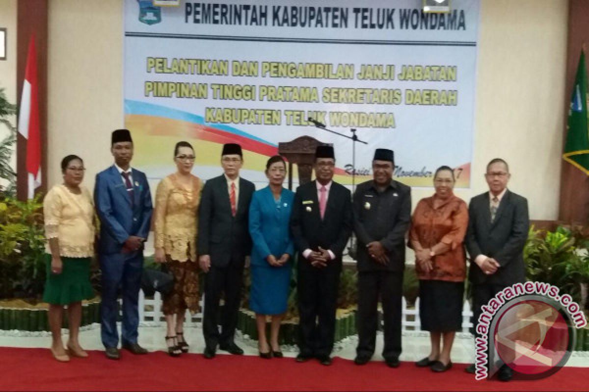 Pemkab Teluk Wondama tertibkan pengadaan tanah