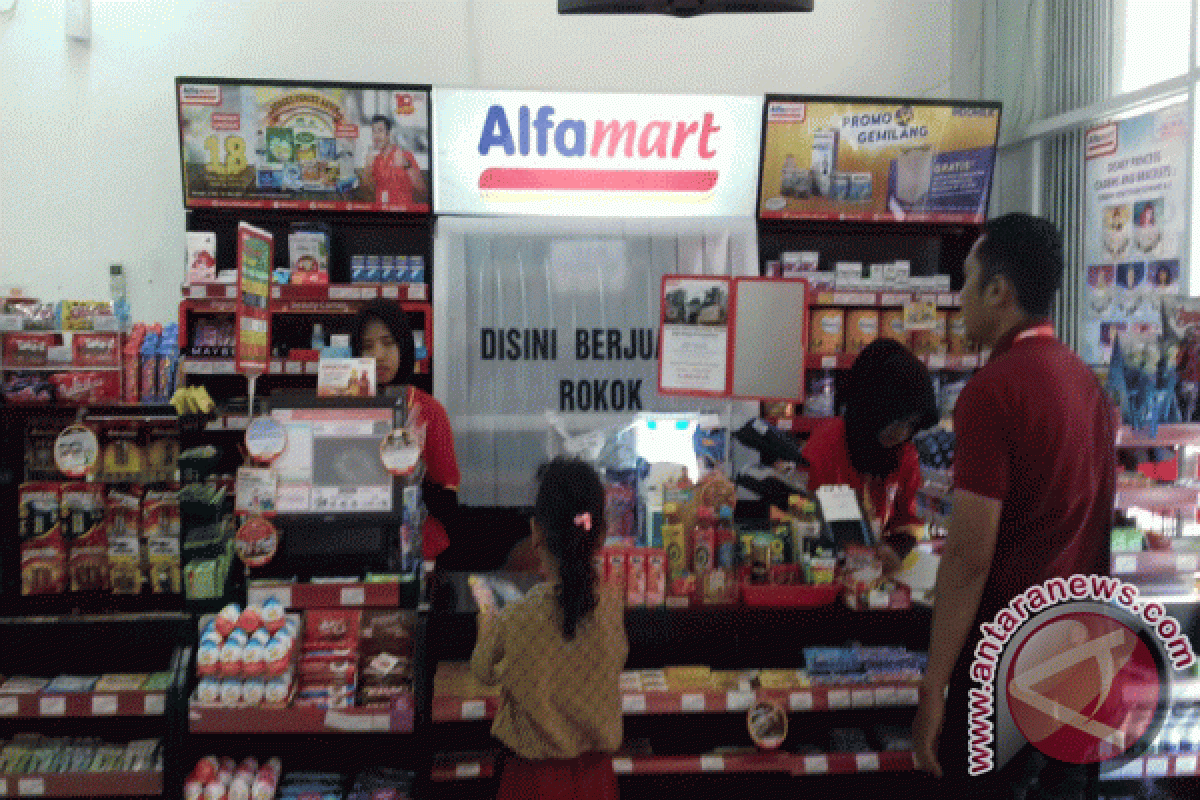 Minimarket Kota Bogor Tidak Lagi Pajang Rokok