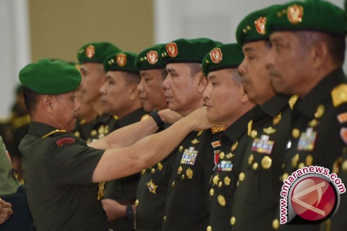 Kepala Staf TNI AD Pimpin Serah Terima Empat Panglima Kodam