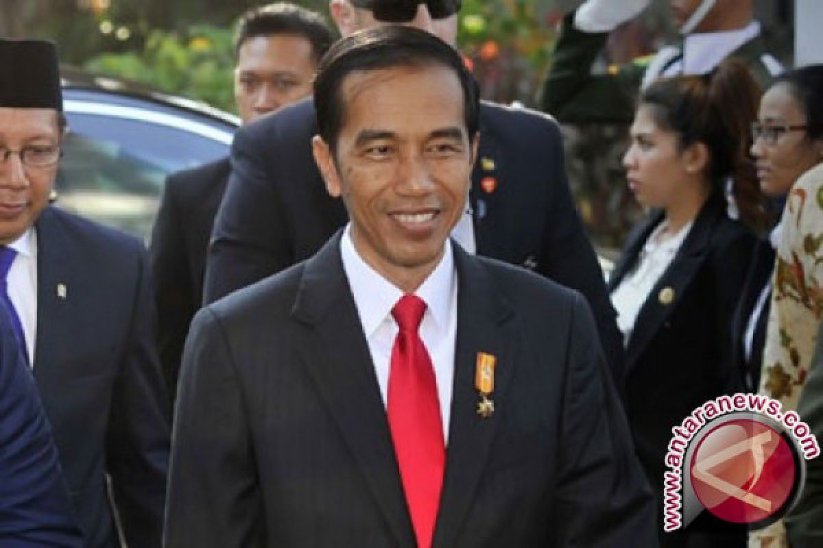 Presiden Jokowi tegaskan dirinya bukan PKI