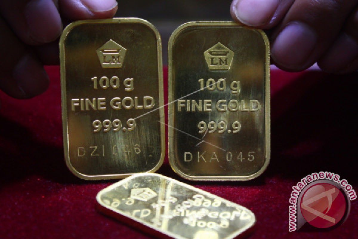 Emas berjangka naik ditopang pelemahan dolar AS