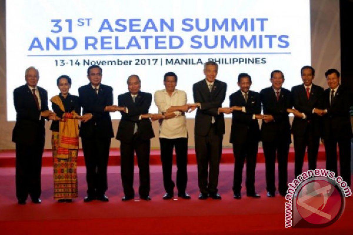 Presiden Duterte Resmi Tutup KTT Ke-31 ASEAN