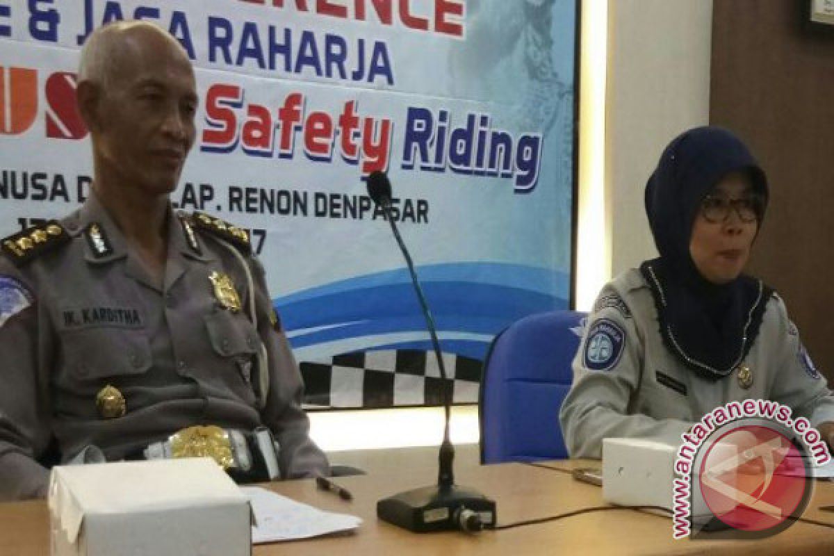 Polda Bali kampanyekan regulasi transportasi daring