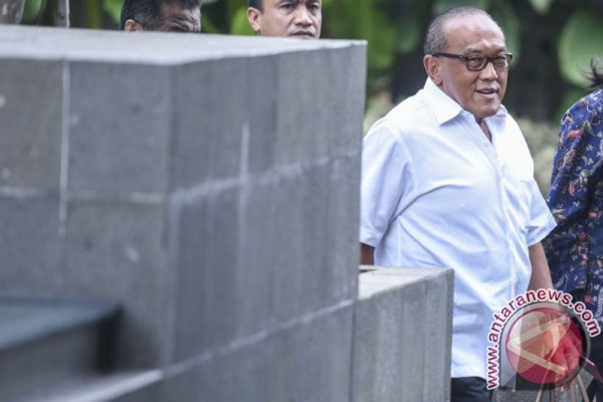 Aburizal Bakrie tidak penuhi panggilan KPK