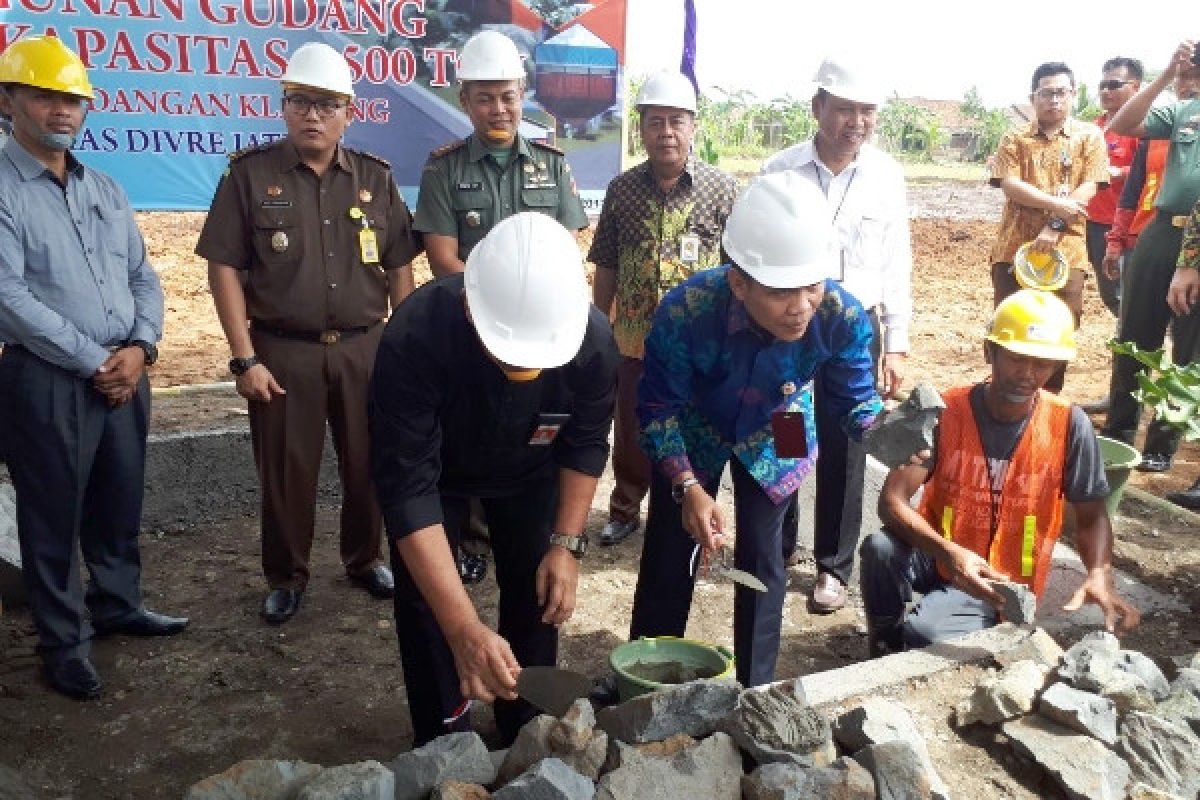 Bulog Bangun Gudang Kedelai di Banyumas