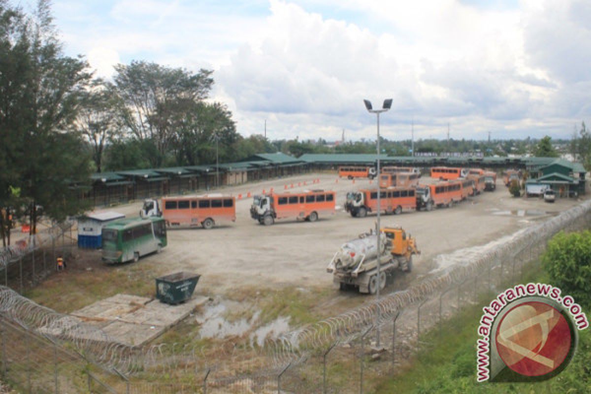 Freeport kembali berangkatkan konvoi bus karyawan 