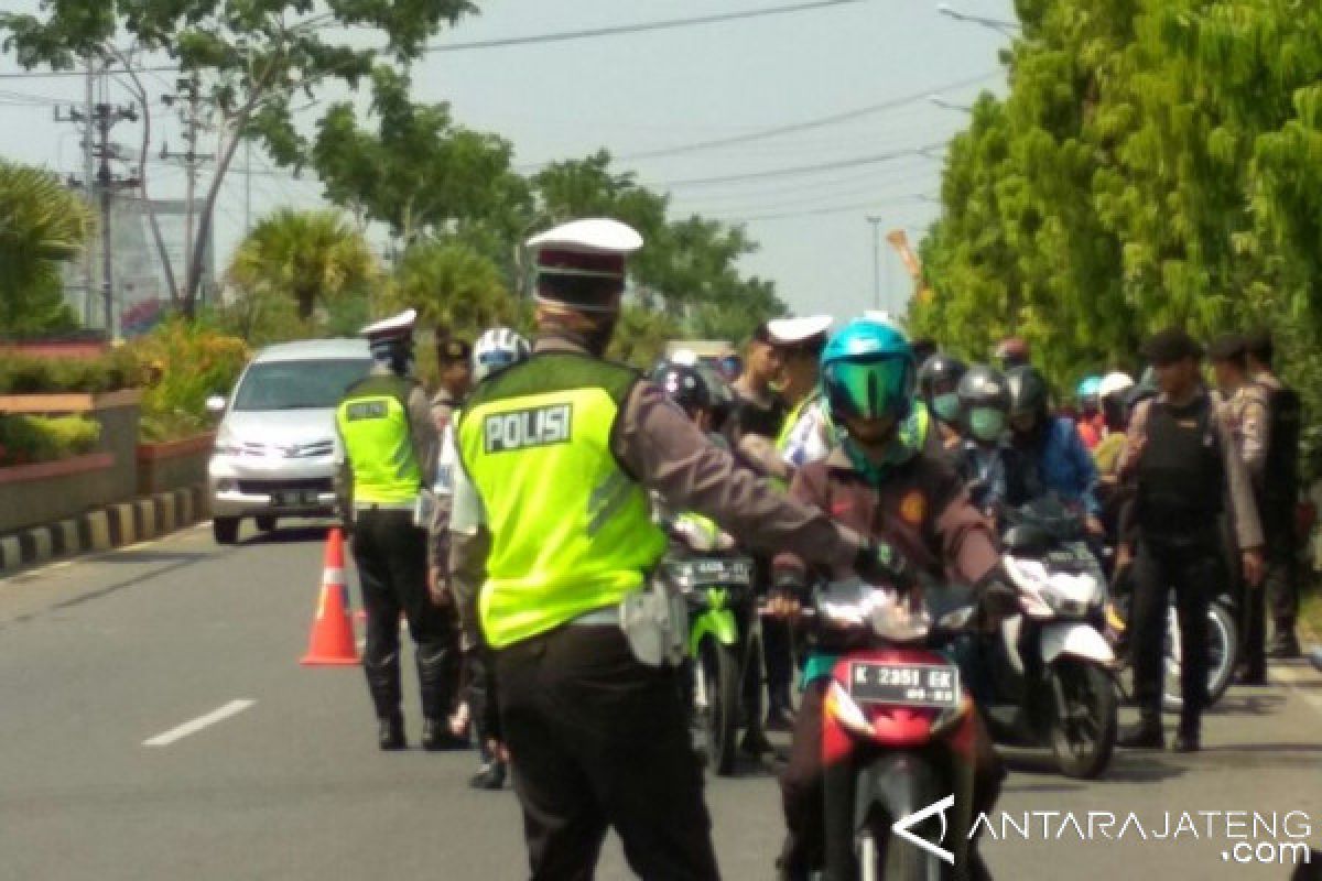 Pemotor Tanpa Helm Dominasi Pelanggaran Lalu Lintas