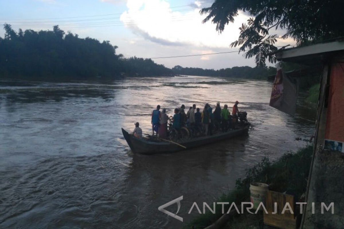 BPBD Bojonegoro Waspadai Kenaikan Air Bengawan Solo (Video)