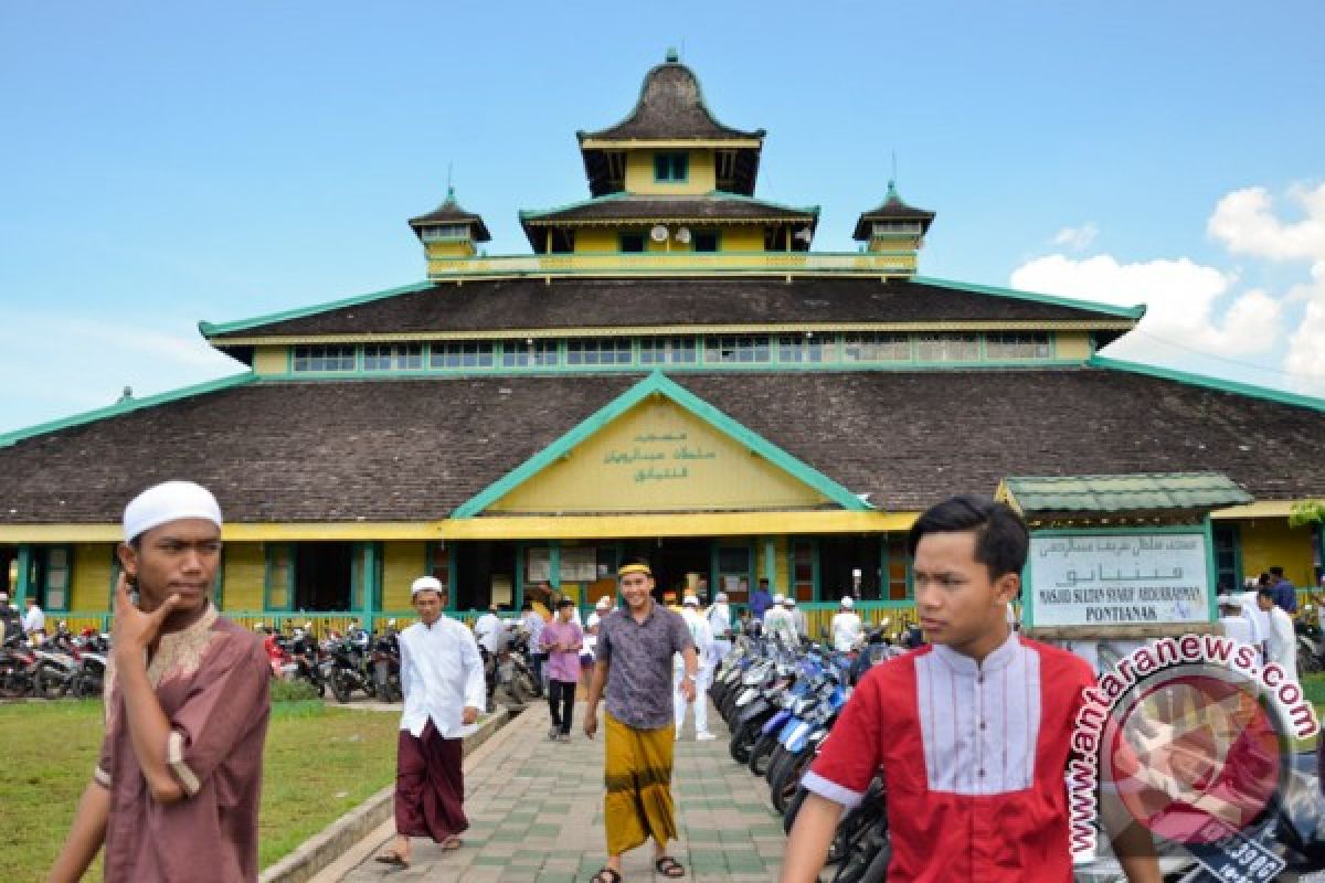 Wisata religi Kalimantan, inspirasi libur lebaran