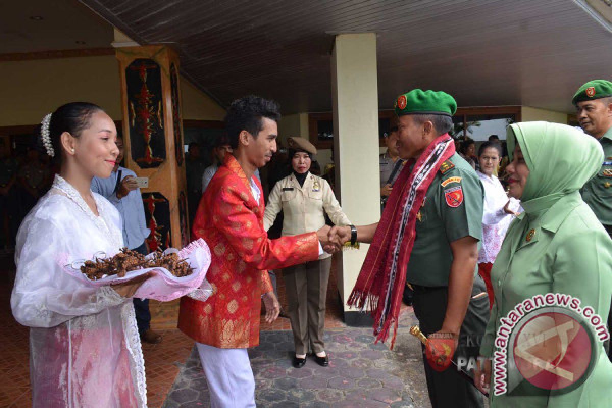 Warga Kodam Pattimura Sambut Pangdam Baru