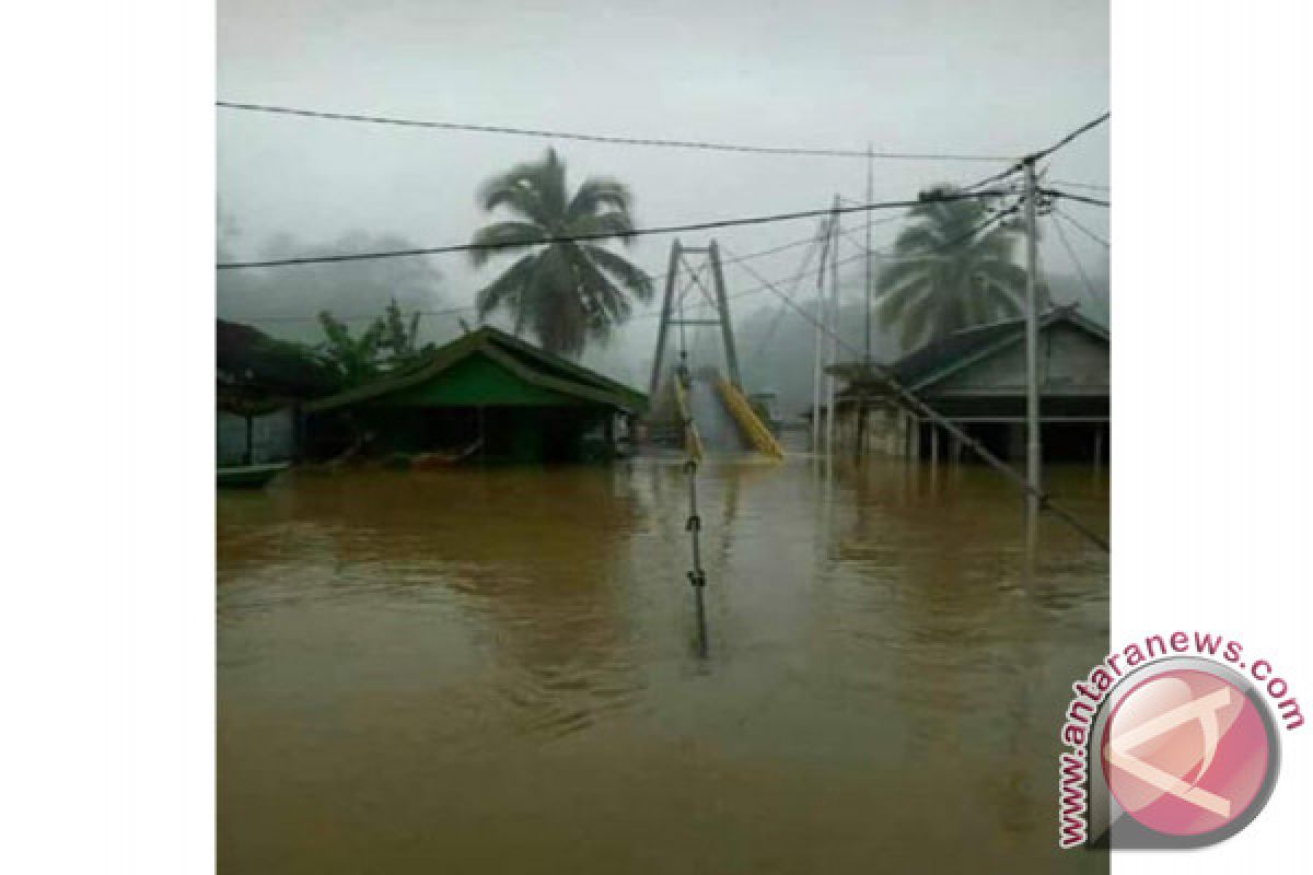 Desa Pedalaman Sungai Lahei Masih Terendam Banjir