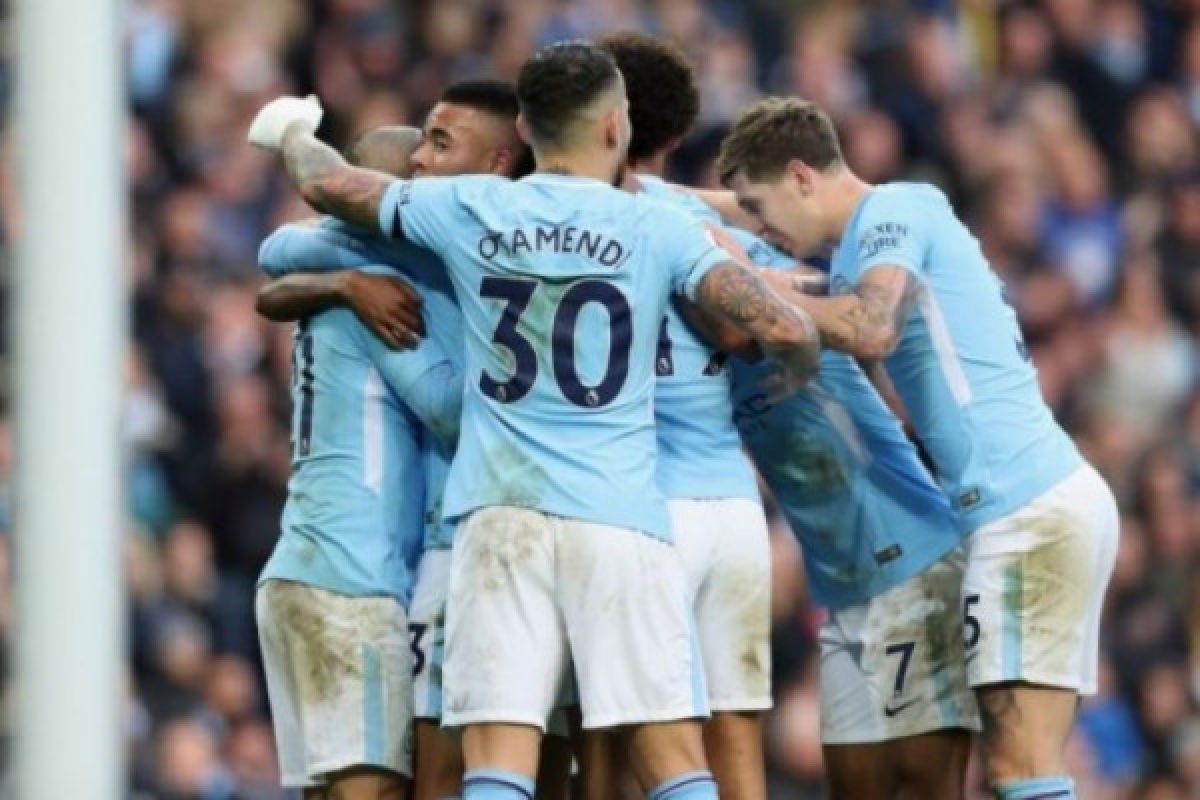 Koleksi 102 gol,  Manchester City dekati rekor