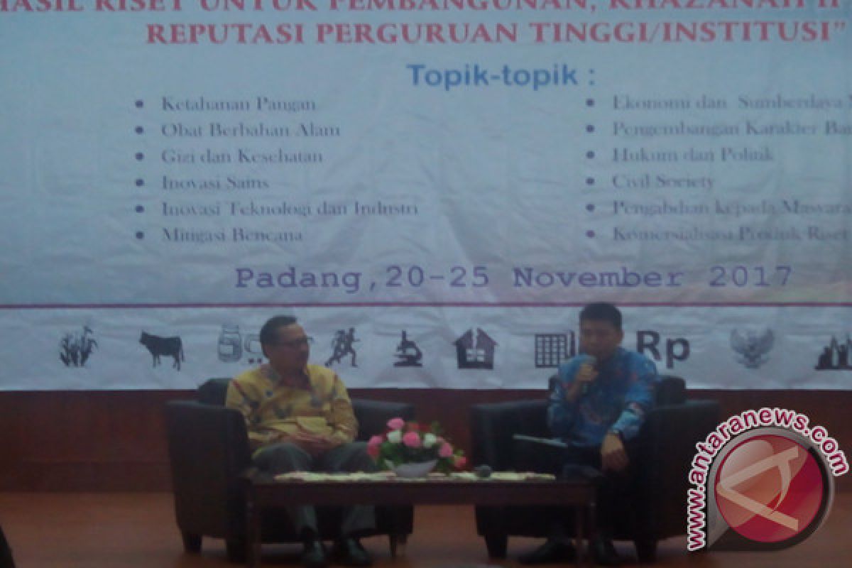 Unand Upayakan Hasil Penelitian Jadi Produk Bermanfaat Melalui Konferensi Nasional