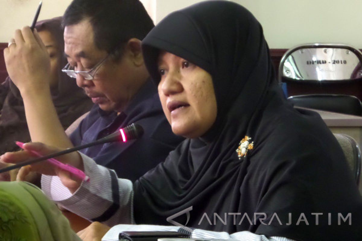 Legislator Sikapi Kasus Kebocoran Soal UNBK di SMPN 54 Surabaya