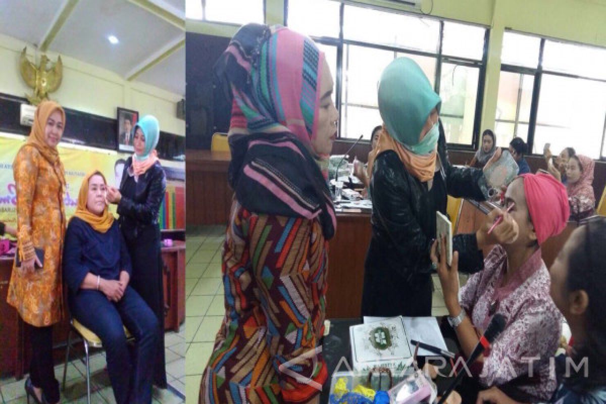 KPPG Surabaya Berdayakan Perempuan Melalui DIklat Kecantikan