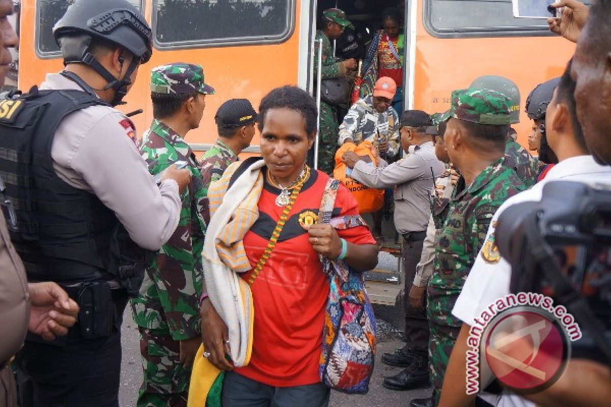 Pemkab Demak utus tiga pejabat jemput pengungsi Tembagapura
