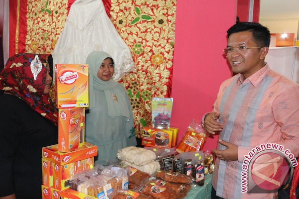 Pelaku UMKM Kemas Produk Semenarik Mungkin Agar Mampu Bersaing di Pasaran