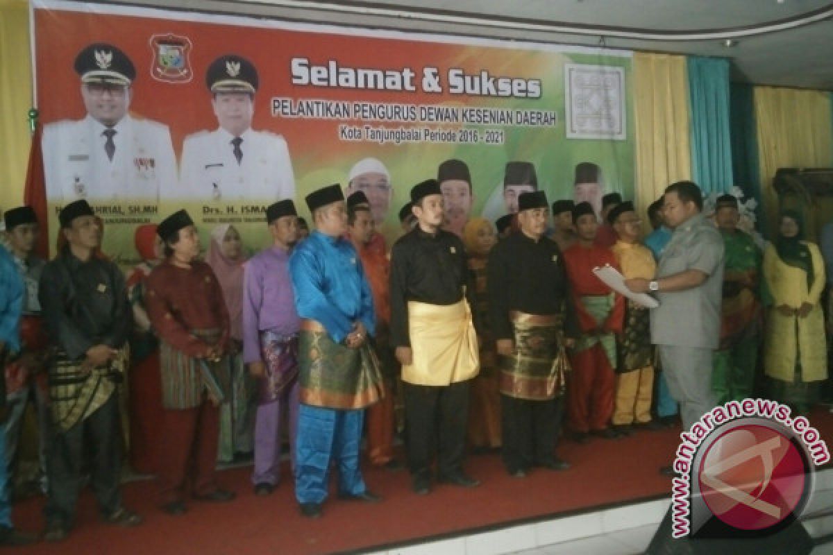 Pemkot Harapkan Dewan Kesenian Lestarikan Budaya