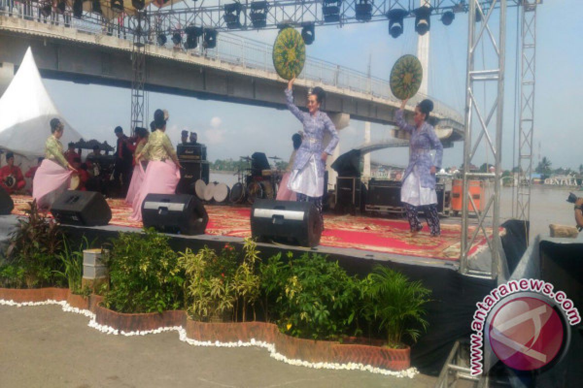 Festival Sungai Batanghari Resmi Dibuka