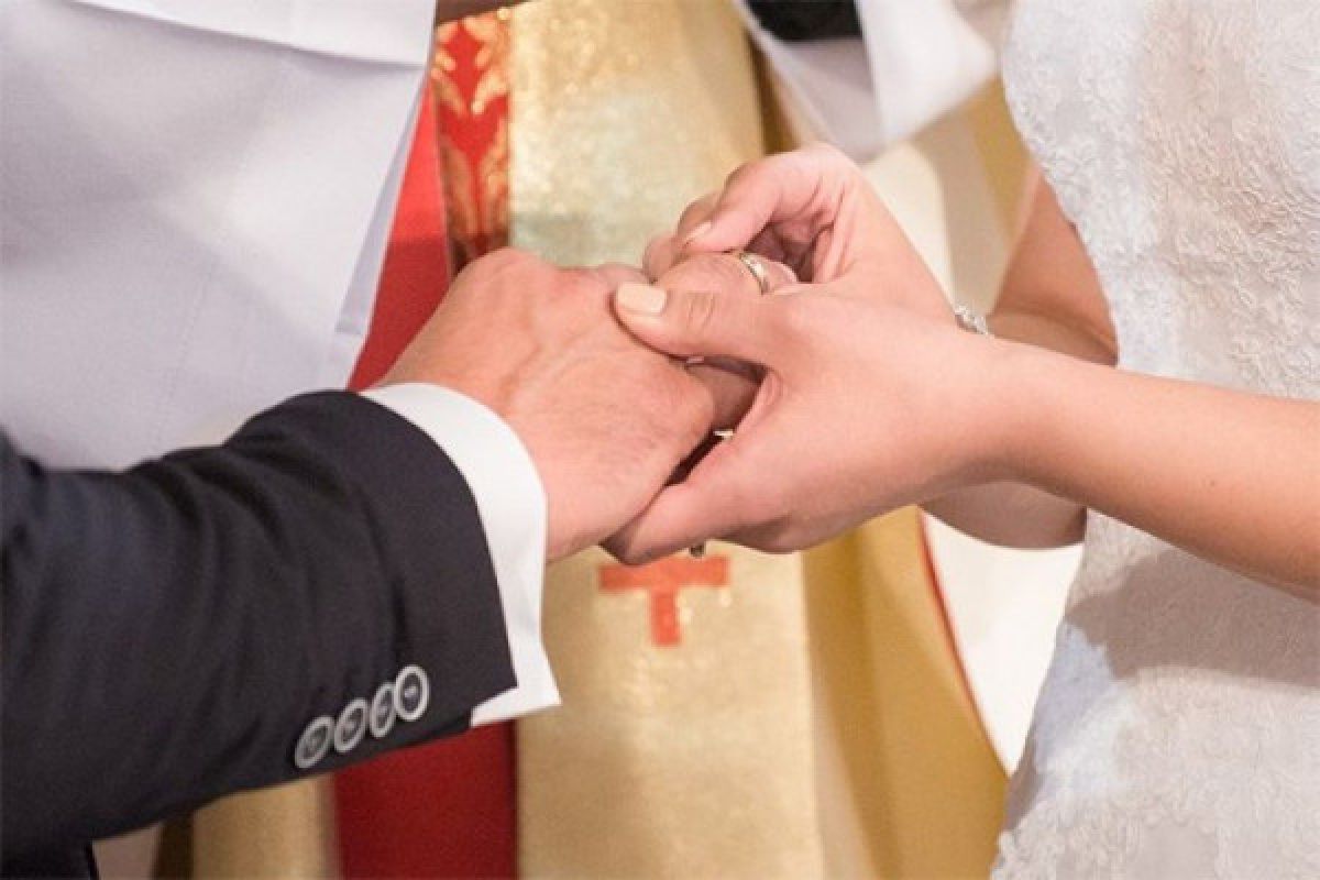 Selama PSBB, 21 pasangan menikah di Jakarta Pusat