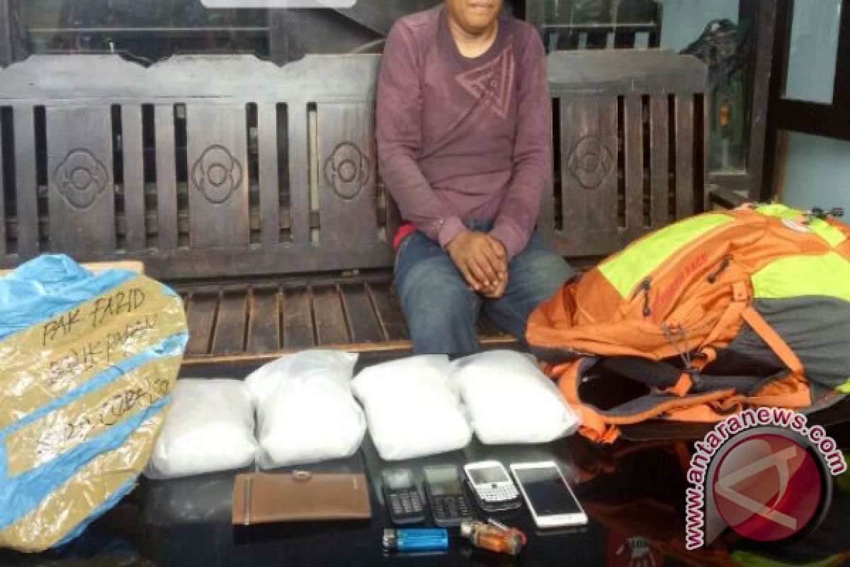 Lelaki bawa 4 kg sabu diringkus di Pelabuhan Wani