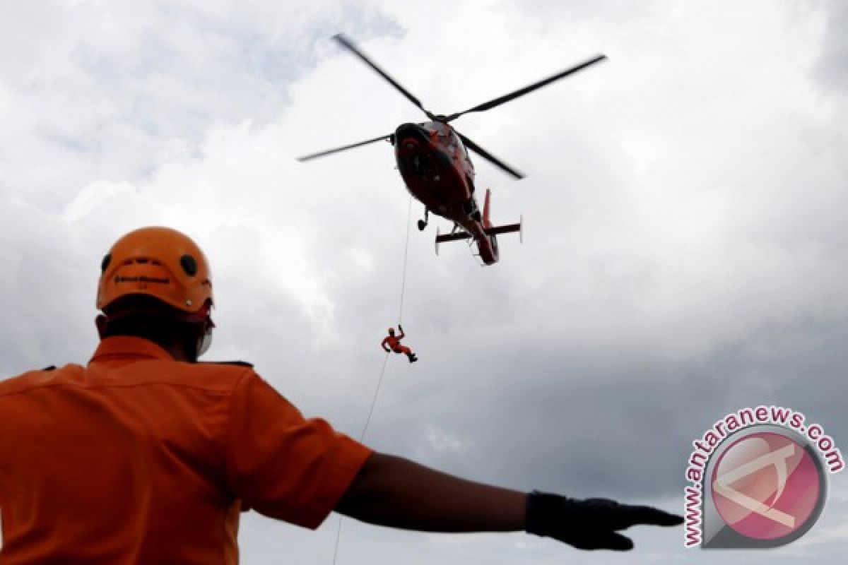 Basarnas Jabar siaga bahaya di objek wisata pantai