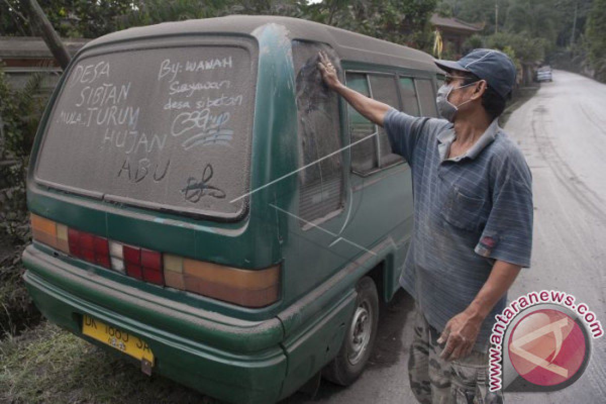 Pemprov Bali Siapkan 100 Bus Akibat Penutupan Bandara