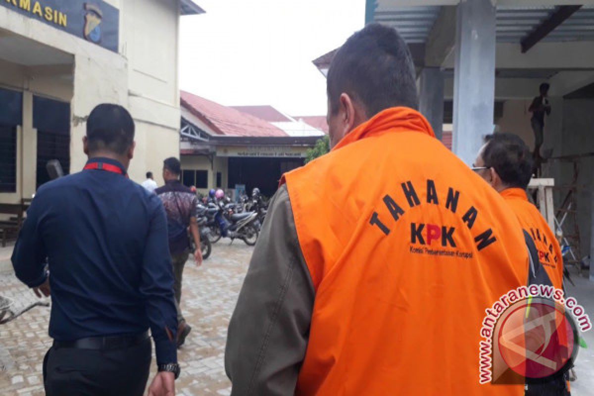 KPK Titipkan Iwan dan Andi di Rutan Polresta Banjarmasin