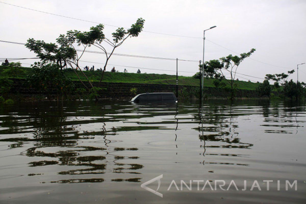 KAI Minta Masyarakat Waspadai Peningkatan Perjalanan Kereta 