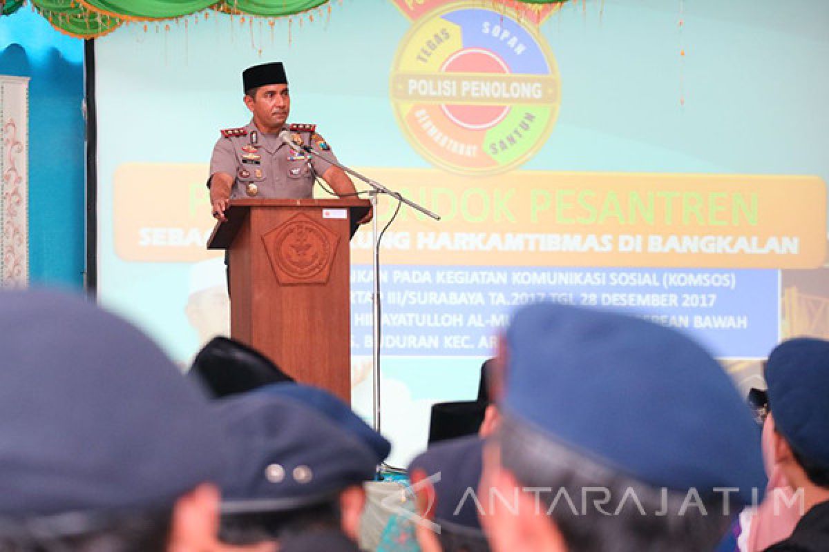 Kapolres Bangkalan Ajak Kaum Santri Pertahankan NKRI