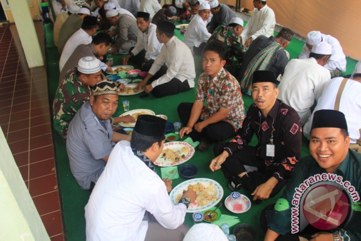 Meriahnya Tradisi Maulid di HST Pererat Silaturahmi