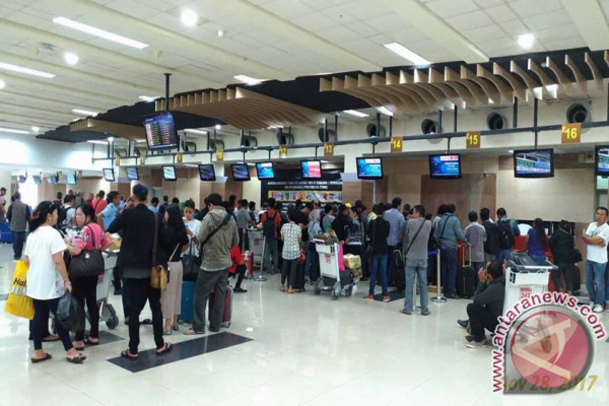 Number of int`l passengers up by 302 percent in Sam Ratulangi airport