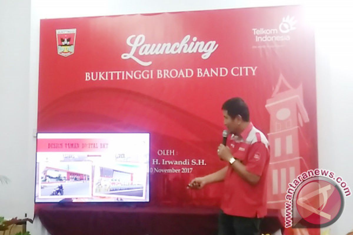 Telkom Luncurkan "Broadband City" di Bukittinggi