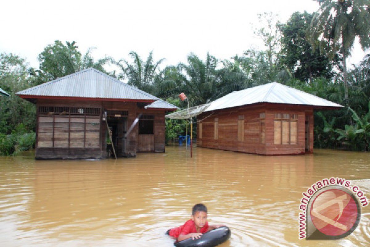Banjir Natal 25 KK Mengungsi