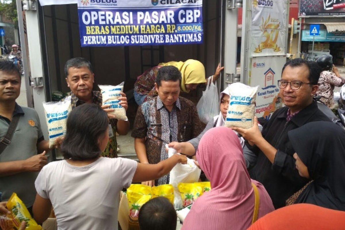 Tekan Kenaikan Harga, Bulog Banyumas Gelar OP Beras