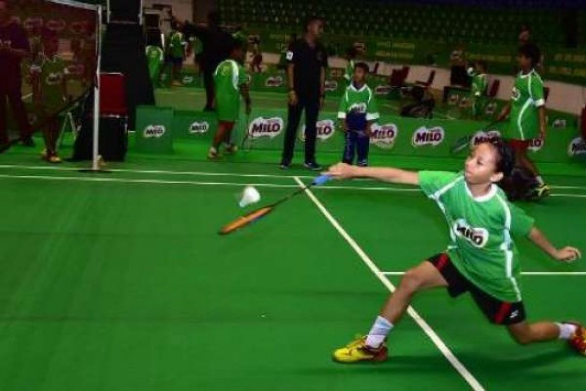 56 Peserta Siap Berlaga Di Final SIRNAS-MILO Badminton Competition Pekanbaru