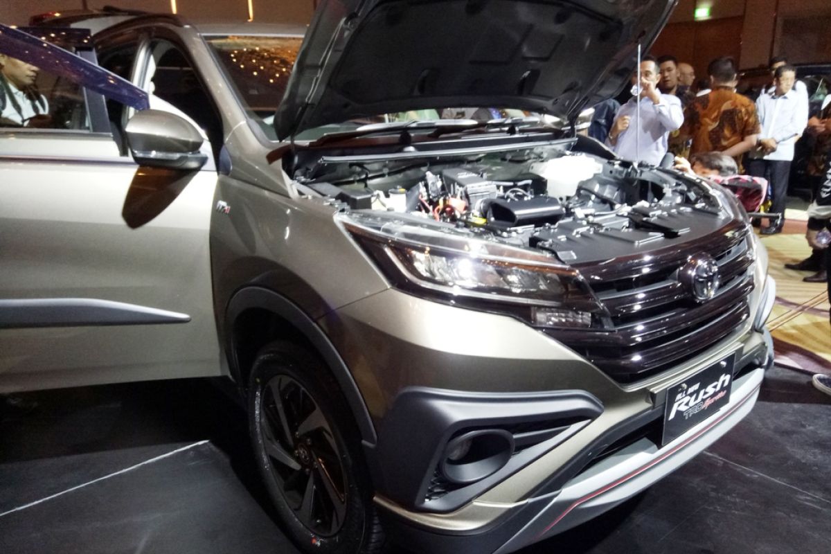 Pakai mesin Dual VVT-i, berikut spesifikasi Toyota Rush terbaru