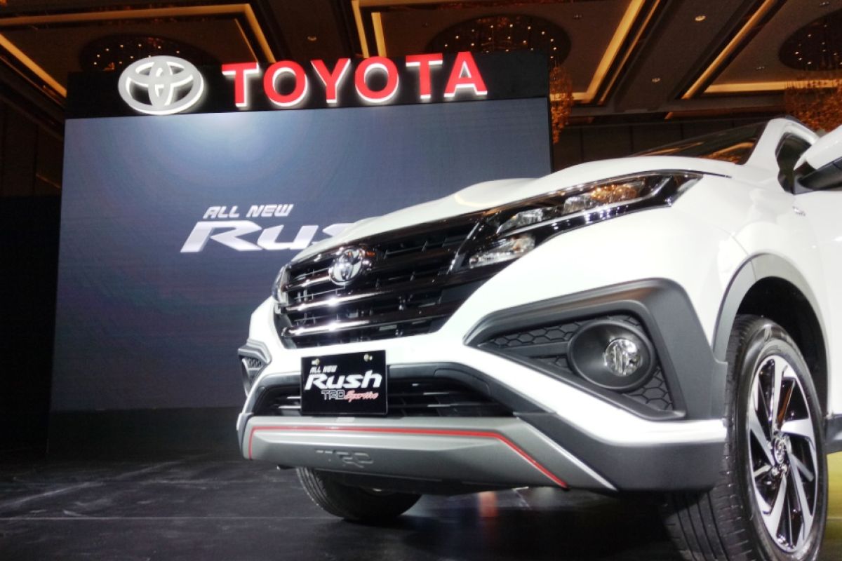 Toyota hadirkan generasi kedua Rush, berapa harganya?