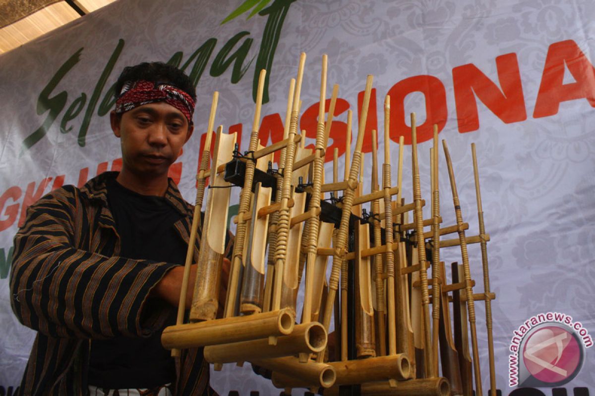 Sekolah di Beijing apresiasi seni angklung